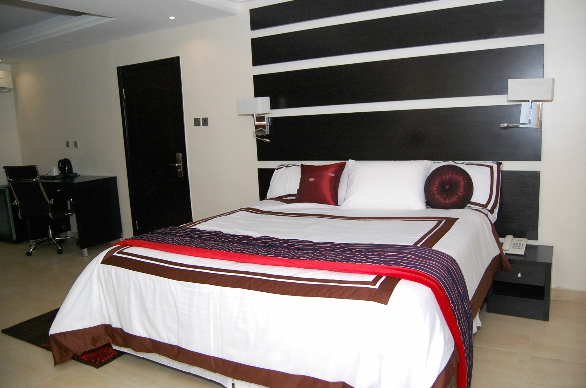 The Montrose Hotel Lekki Dış mekan fotoğraf